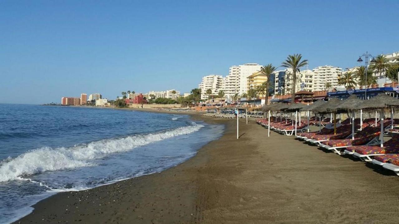 Vive Benal Beach 423, Primera Linea De Playa, Parque Acuatico ベナルマデナ エクステリア 写真
